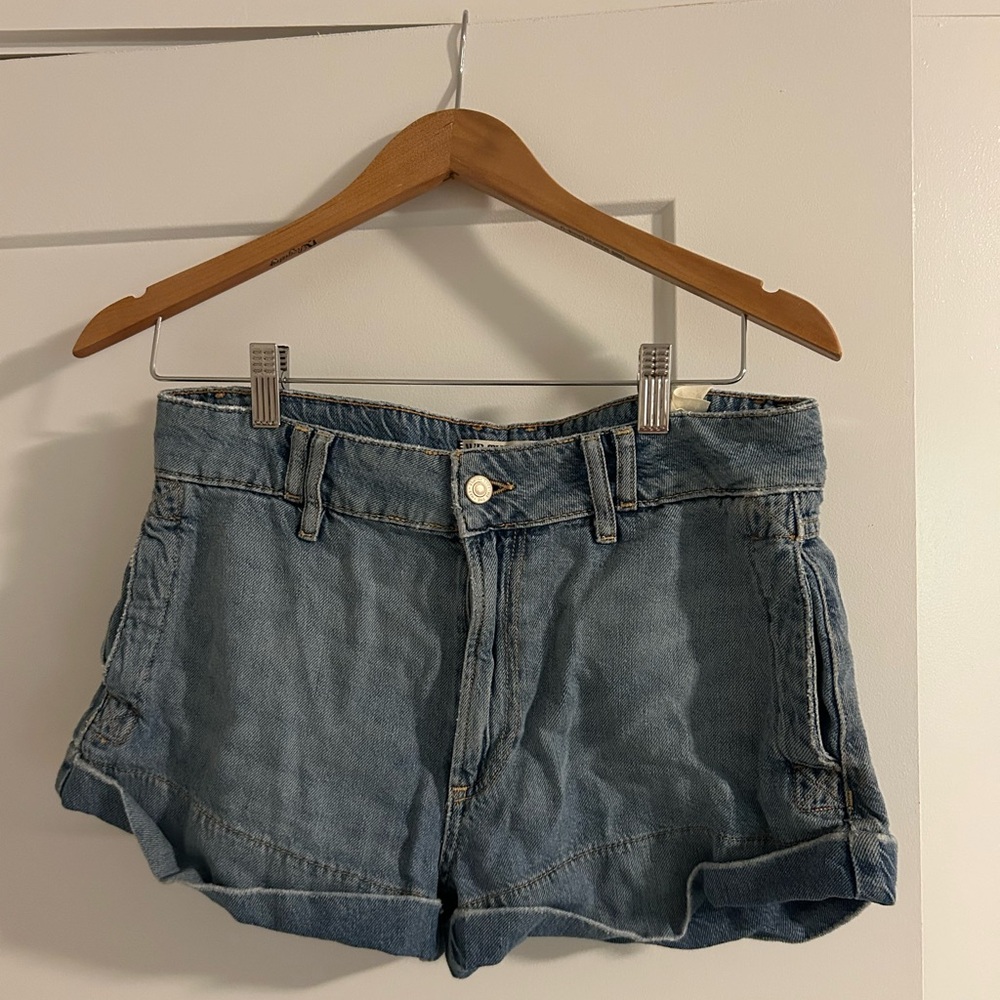 We The Free Blue Jean Shorts Casual Style